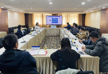 国际交流处处长刘斌汇报